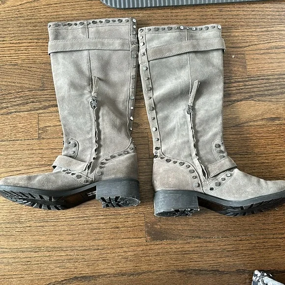 Sam Edelman Deryn Extra Rugged Distressed Discolored Studded Moto Suede Boots - Picture 5 of 17